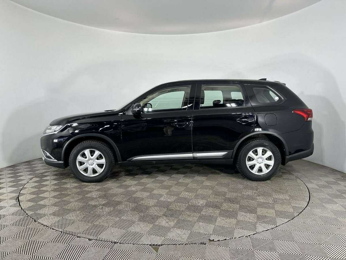 Mitsubishi Outlander б/у, 2017, Вариатор. Фото: #4
