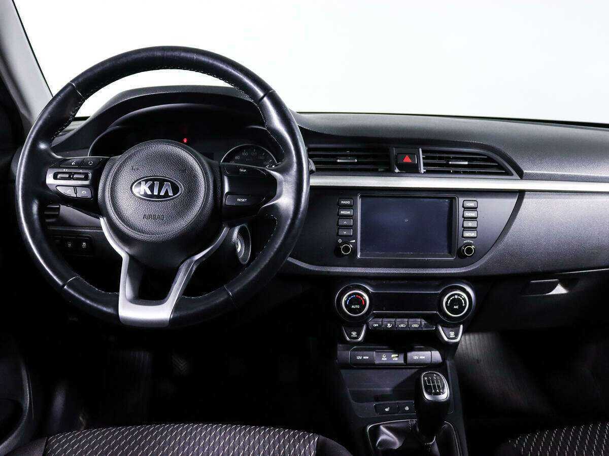 Kia Rio б/у, 2018, Механическая. Фото: #11