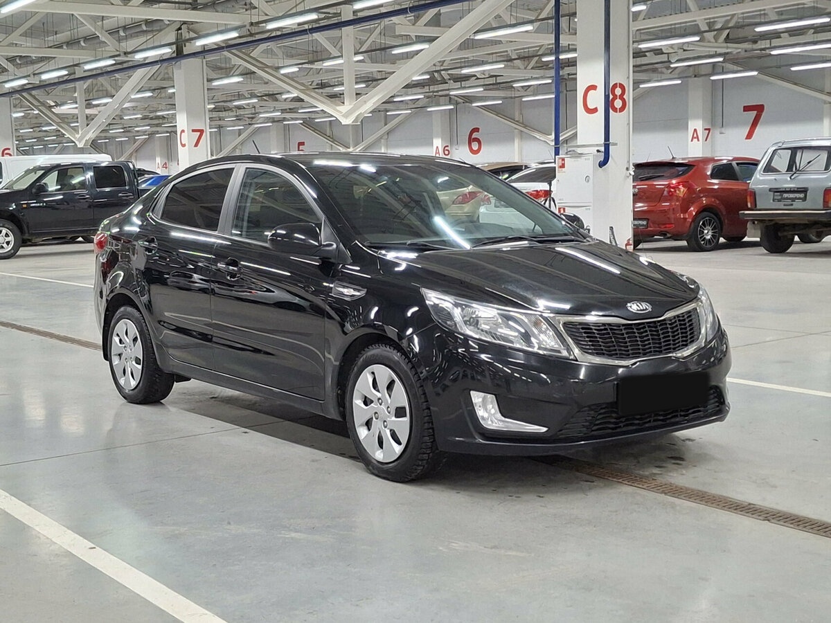 Kia Rio б/у, 2014, Автоматическая. Фото: #2
