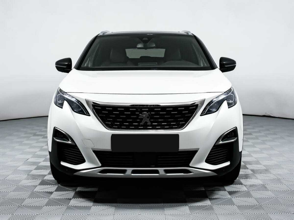 Peugeot 3008 б/у, 2017, Автоматическая. Фото: #1