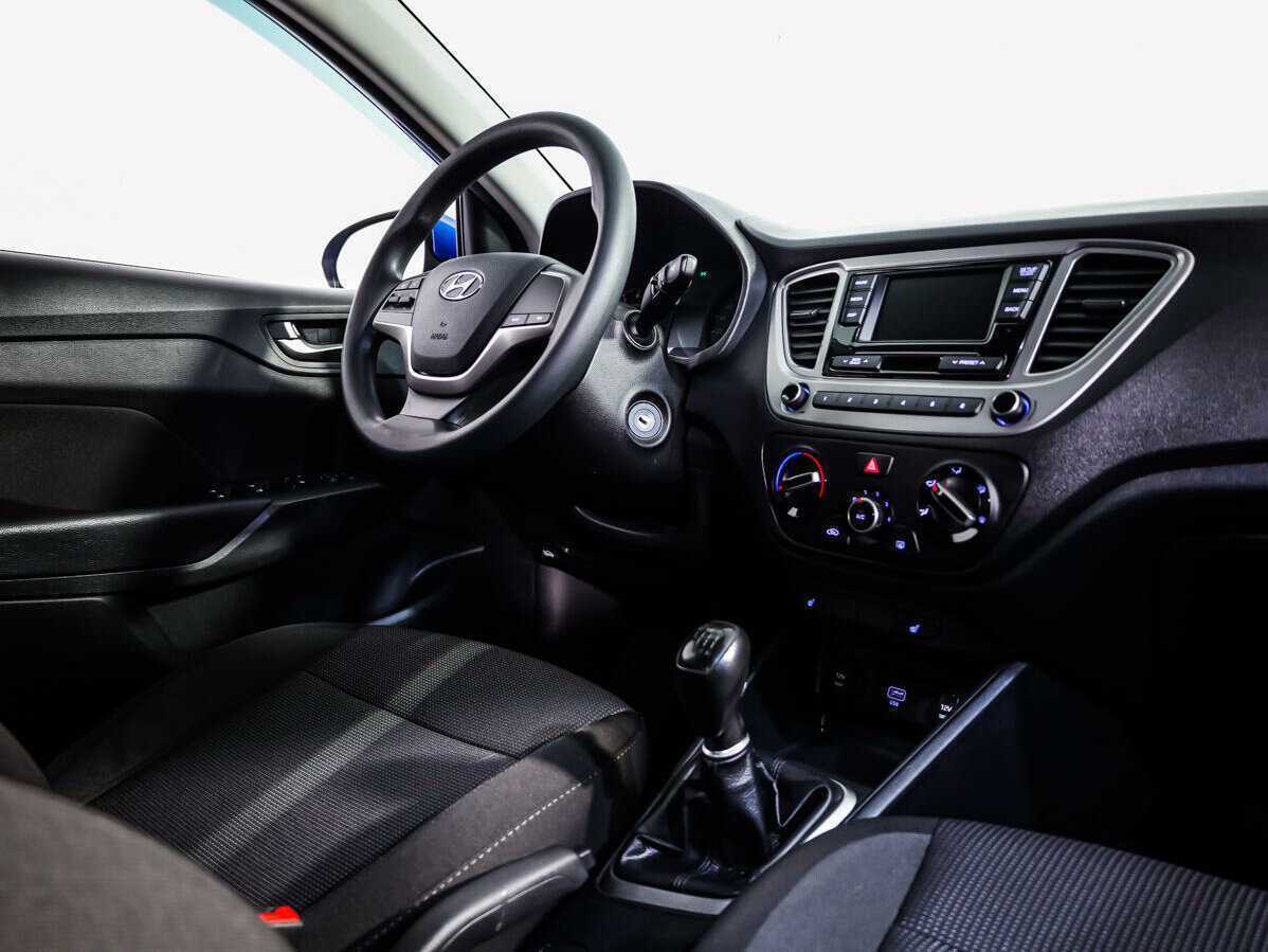 Hyundai Solaris б/у, 2019, Механическая. Фото: #7