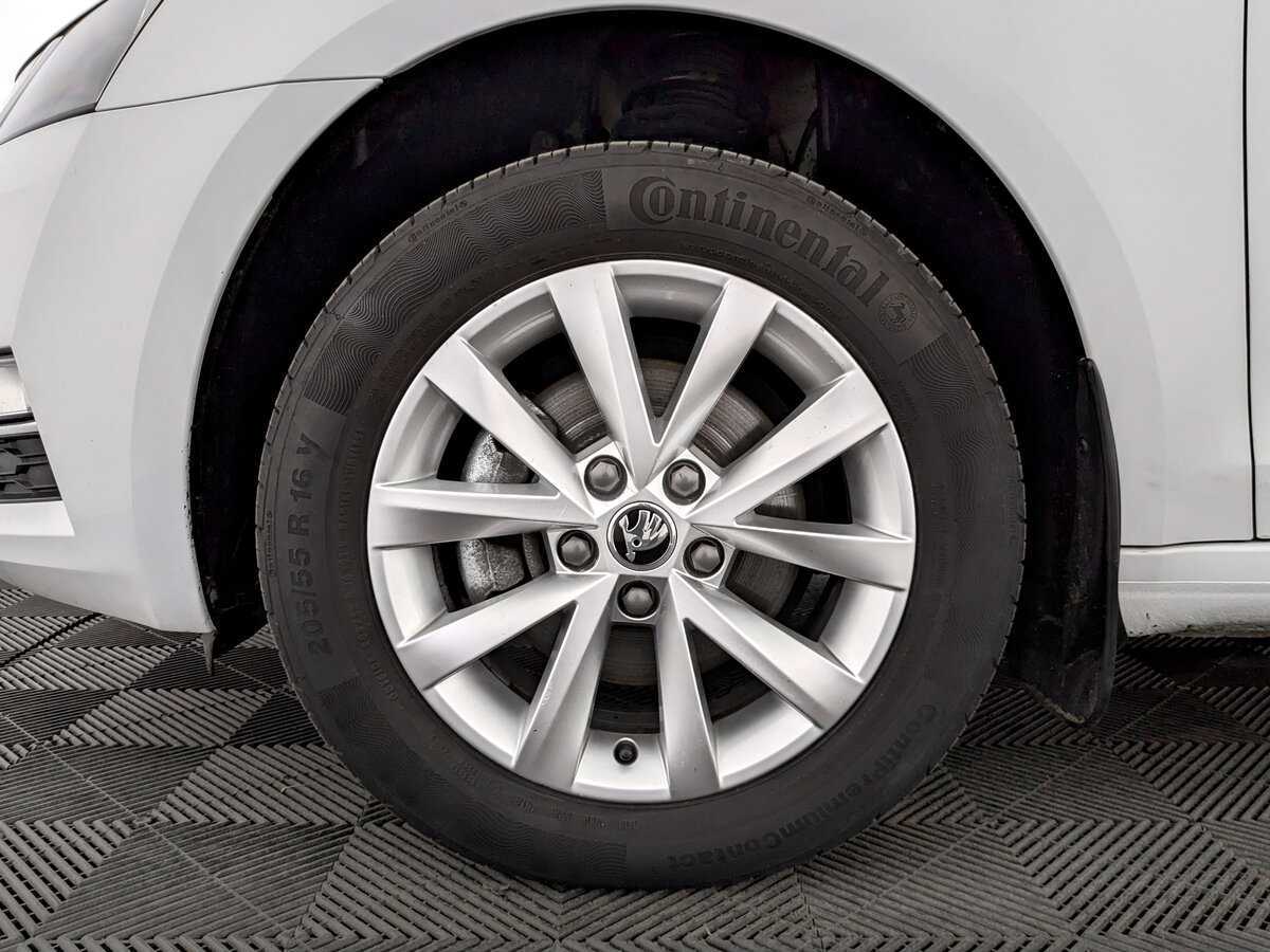 Skoda Octavia б/у, 2019, Автоматическая. Фото: #17