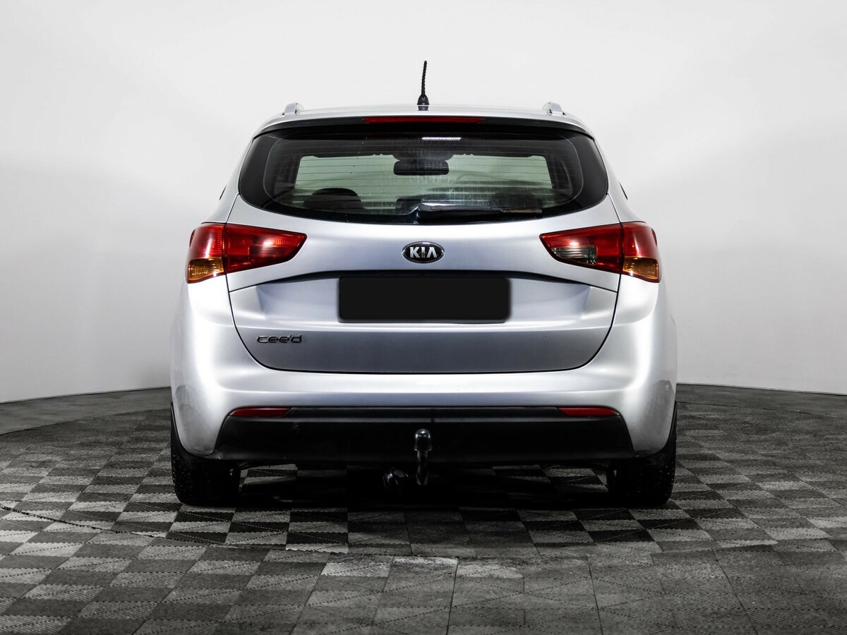 Kia Ceed б/у, 2014, Механическая. Фото: #4