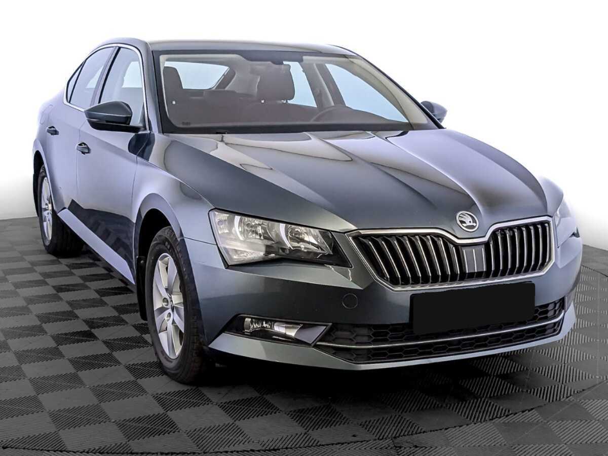 Skoda Superb б/у, 2019, Роботизированная. Фото: #2