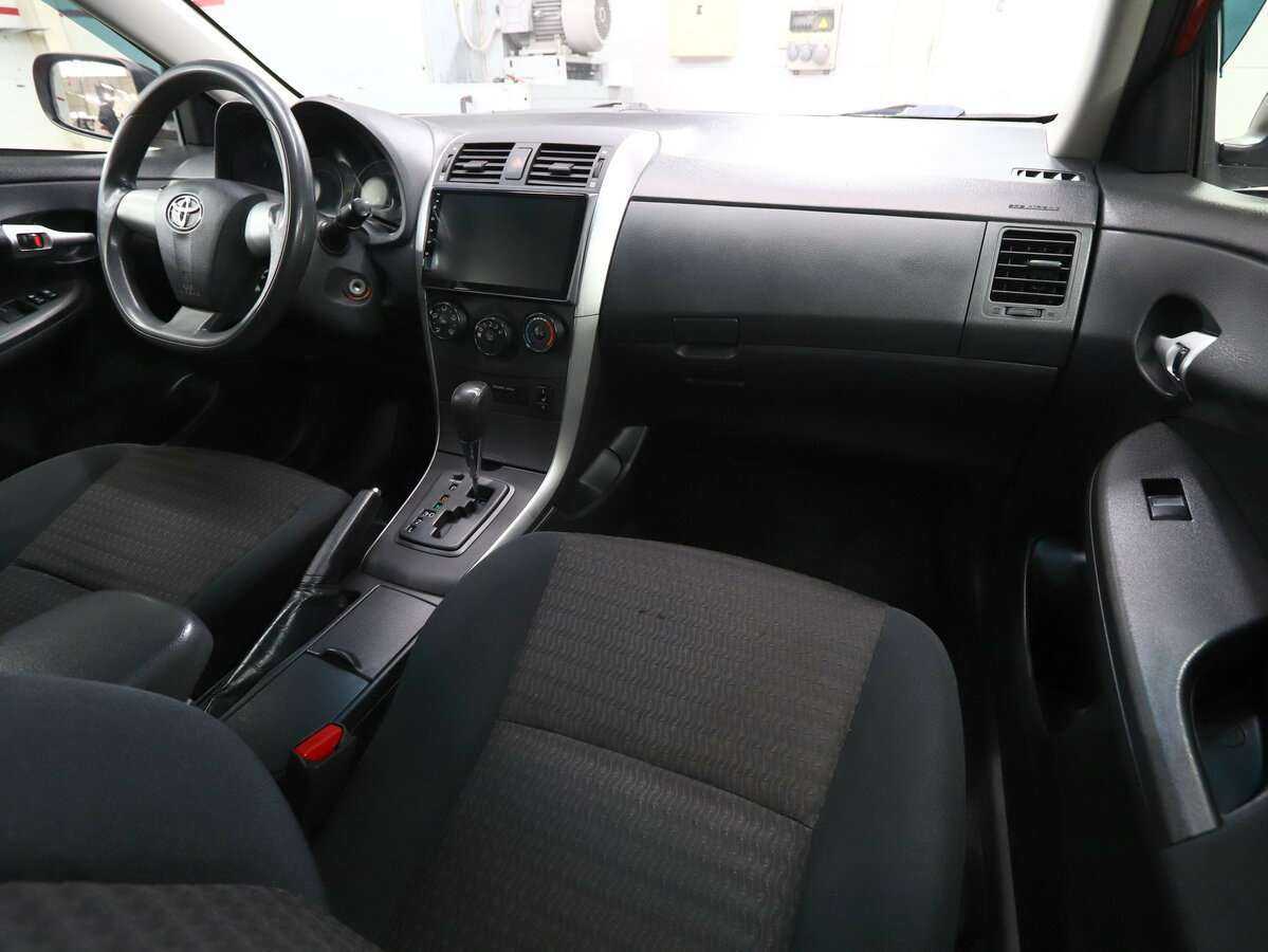 Toyota Corolla б/у, 2012, Автоматическая. Фото: #13