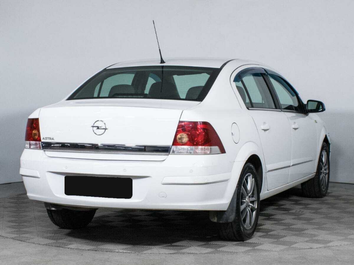Opel Astra б/у, 2014, Механическая. Фото: #4
