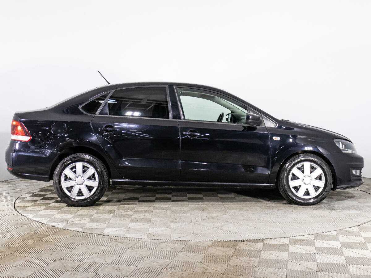 Volkswagen Polo б/у, 2016, Автоматическая. Фото: #3