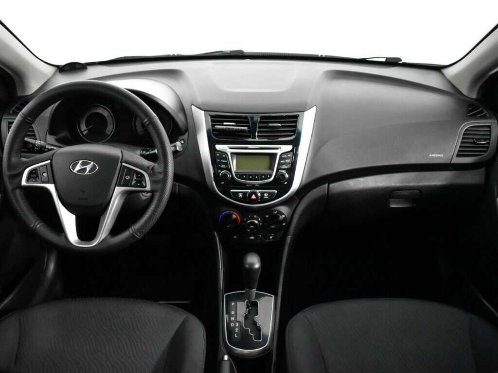 Hyundai Solaris б/у, 2013, Автоматическая. Фото: #11
