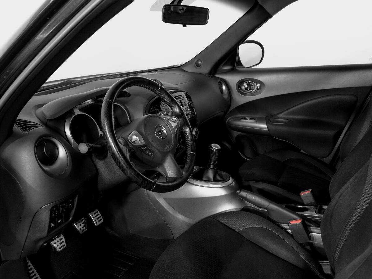 Nissan Juke б/у, 2013, Механическая. Фото: #14