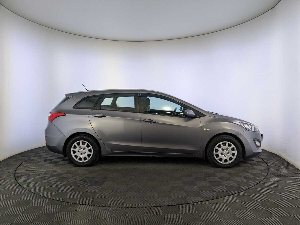Hyundai i30 б/у, 2014, Автоматическая. Фото: #3