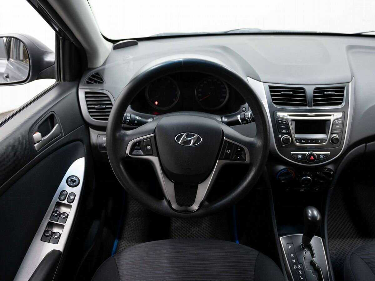 Hyundai Solaris б/у, 2015, Автоматическая. Фото: #15