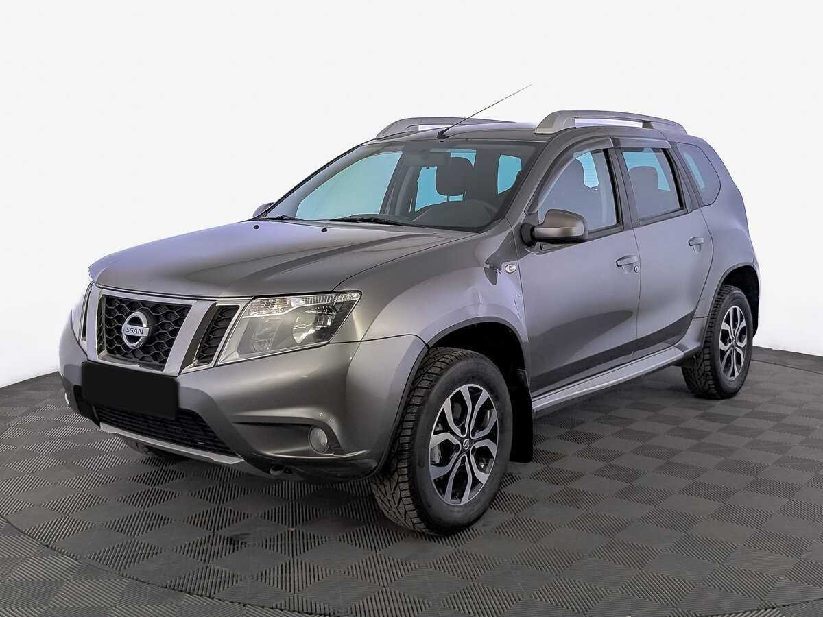 Nissan Terrano б/у, 2015, Механическая. Посмотреть фото