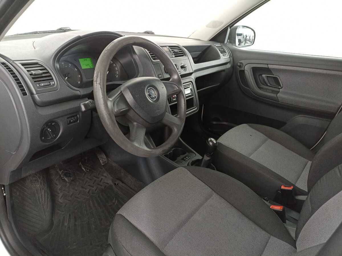 Skoda Fabia б/у, 2013, Механическая. Фото: #15