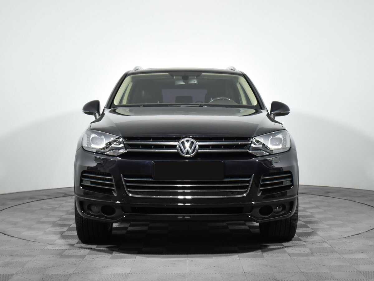 Volkswagen Touareg б/у, 2013, Автоматическая. Фото: #1