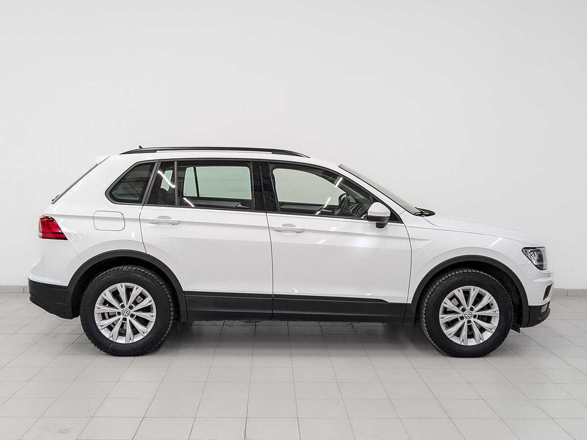 Volkswagen Tiguan б/у, 2020, Роботизированная. Фото: #3