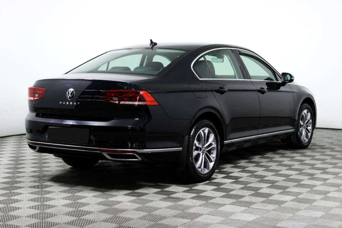 Volkswagen Passat б/у, 2021, Роботизированная. Фото: #4