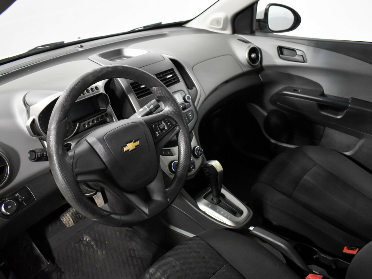 Chevrolet Aveo б/у, 2014, Автоматическая. Фото: #8