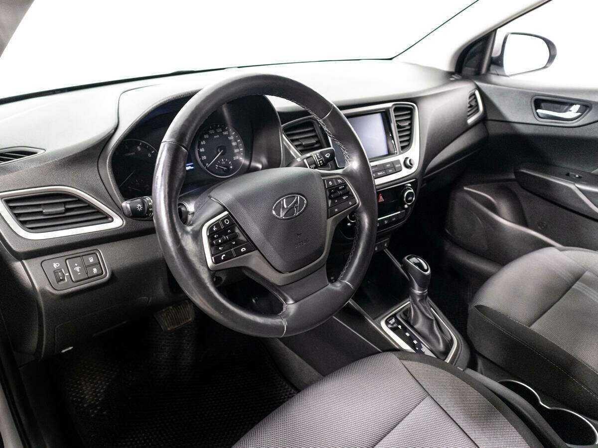 Hyundai Solaris б/у, 2018, Автоматическая. Фото: #10