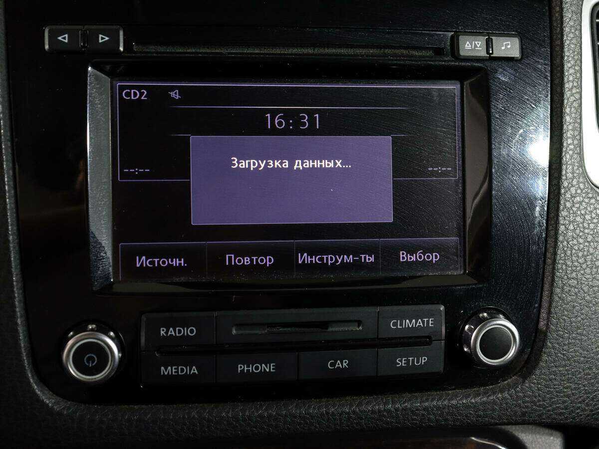 Volkswagen Touareg б/у, 2012, Автоматическая. Фото: #25