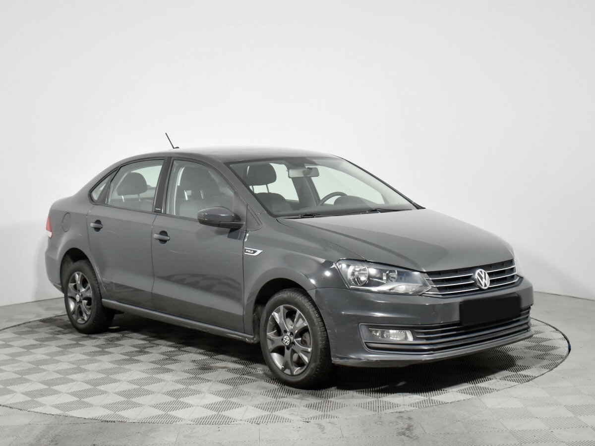 Volkswagen Polo б/у, 2017, Автоматическая. Фото: #2