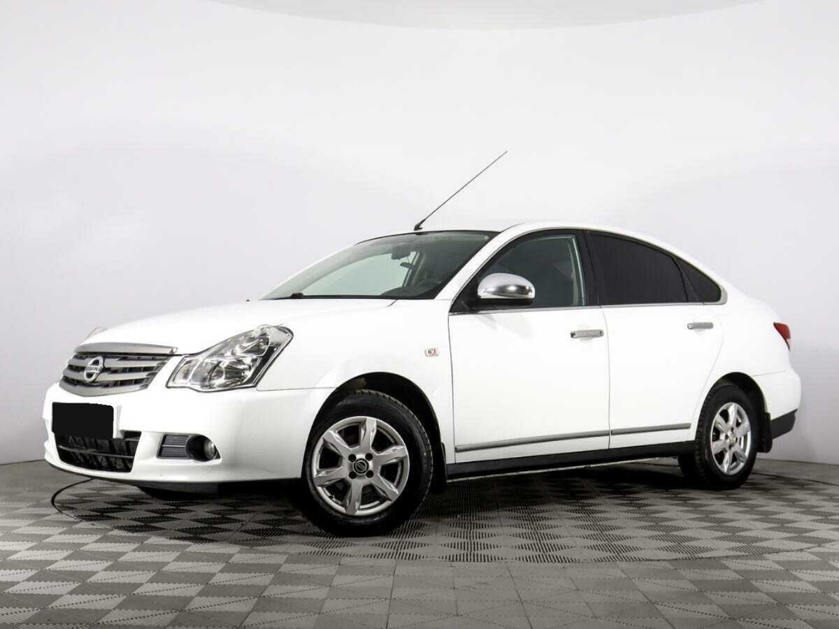 Nissan Almera б/у, 2015, Механическая. Фото: #0