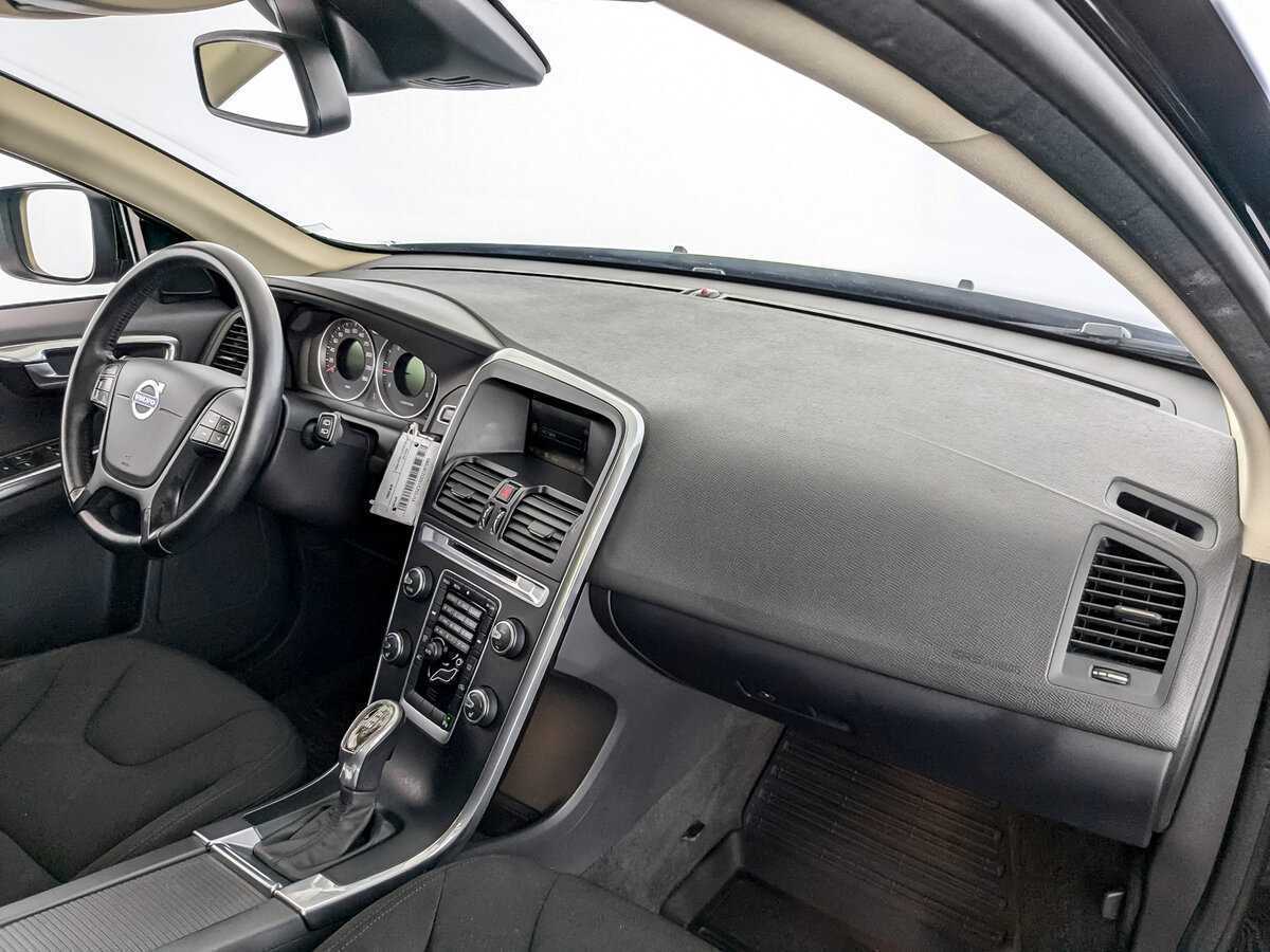 Volvo XC60 б/у, 2012, Автоматическая. Фото: #10