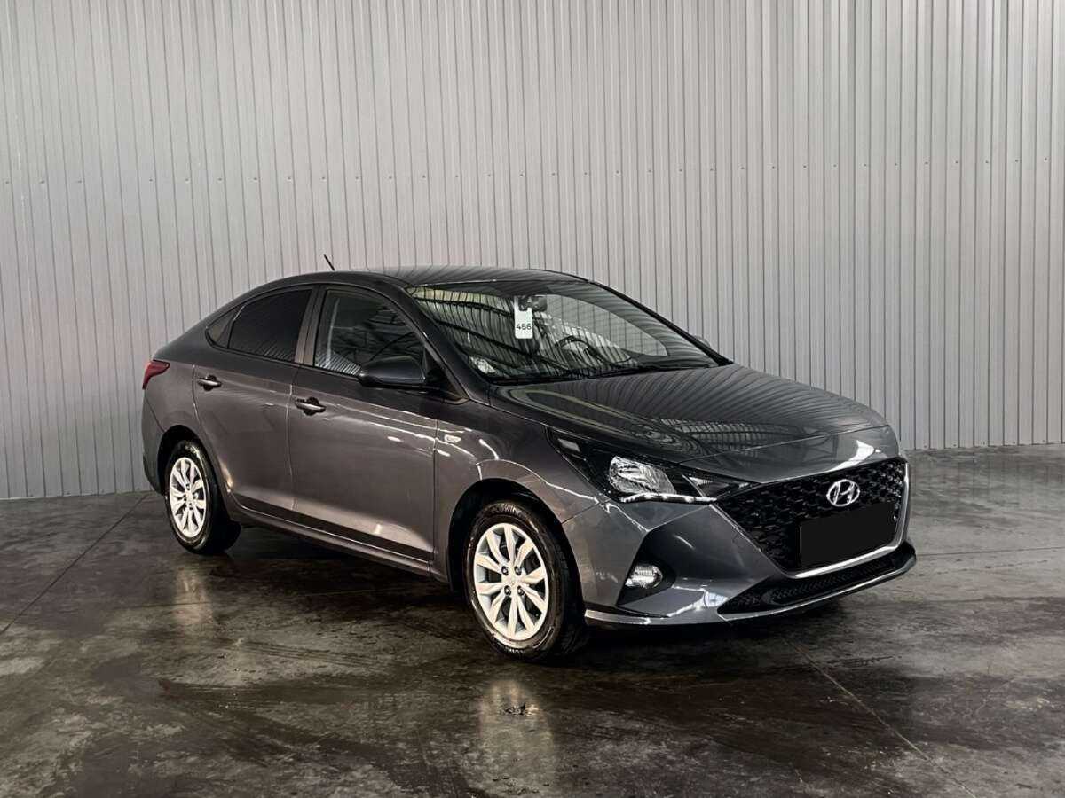 Hyundai Solaris б/у, 2021, Автоматическая. Фото: #2