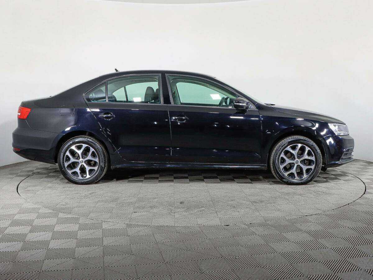 Volkswagen Jetta б/у, 2015, Механическая. Фото: #3