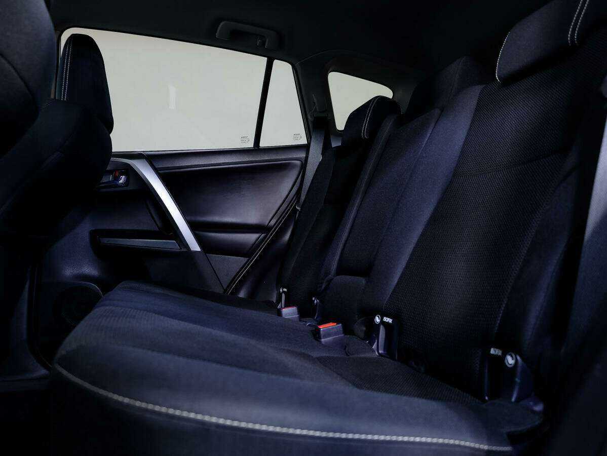 Toyota RAV4 б/у, 2019, Автоматическая. Фото: #8