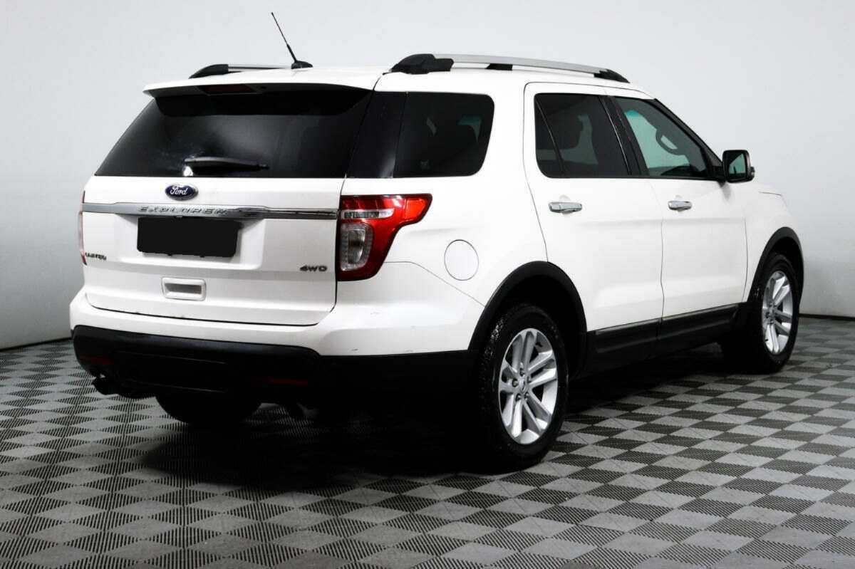 Ford Explorer б/у, 2012, Автоматическая. Фото: #4