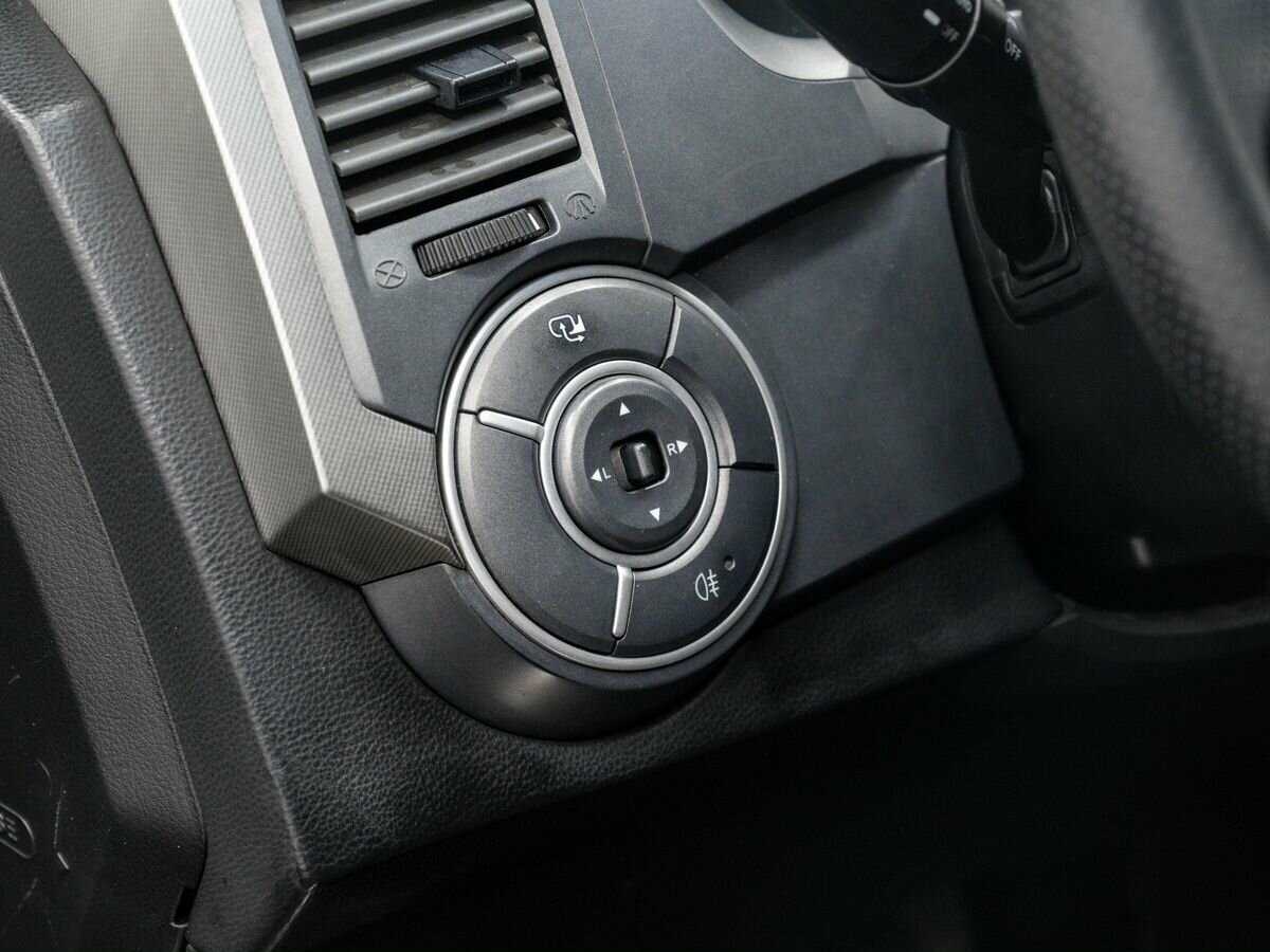SsangYong Kyron б/у, 2013, Механическая. Фото: #11