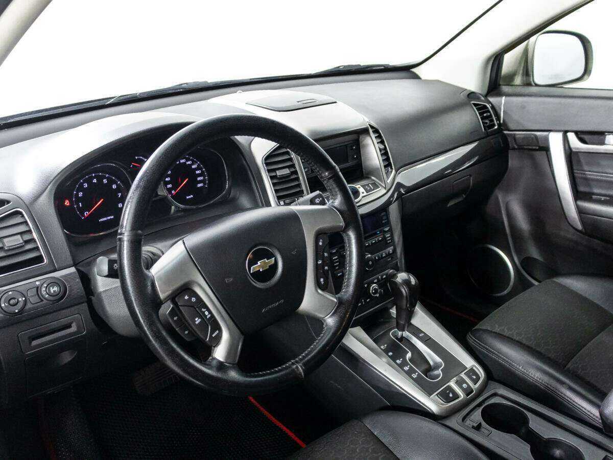 Chevrolet Captiva б/у, 2014, Автоматическая. Фото: #8