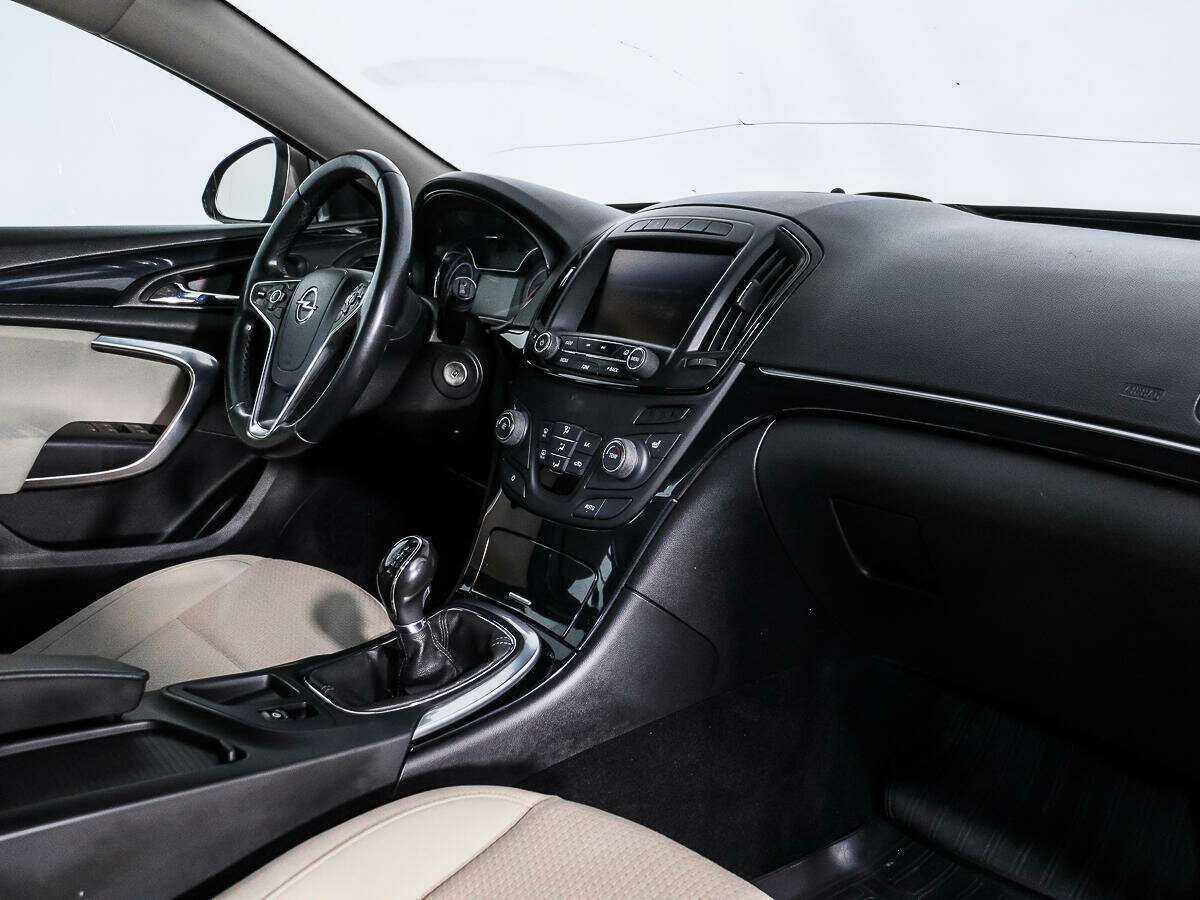 Opel Insignia б/у, 2014, Механическая. Фото: #11
