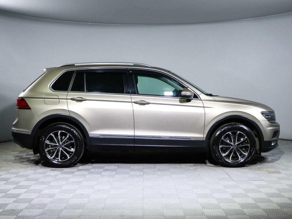 Volkswagen Tiguan б/у, 2018, Роботизированная. Фото: #3