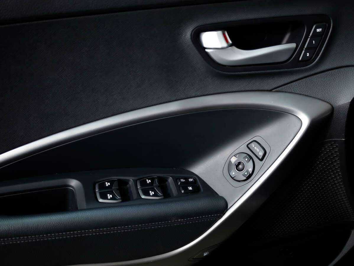 Hyundai Santa Fe б/у, 2013, Автоматическая. Фото: #13