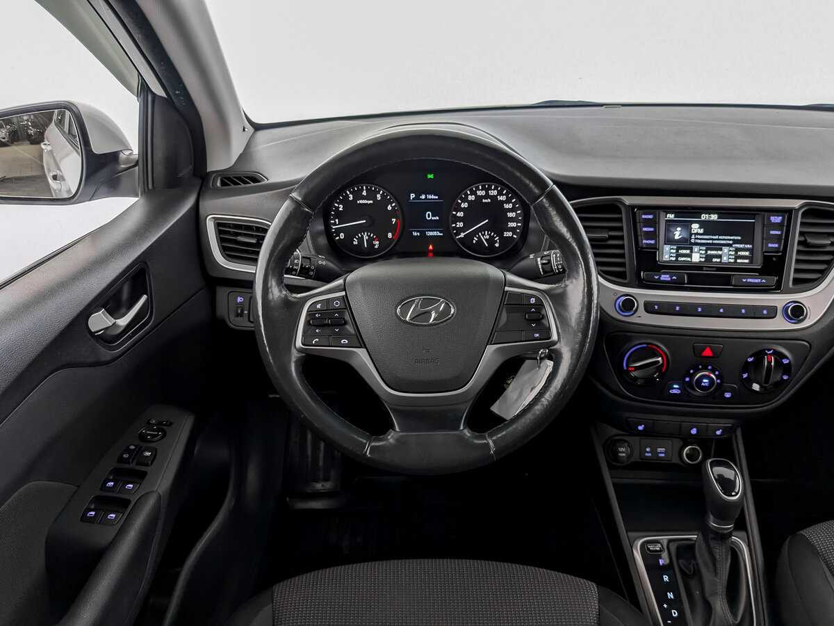 Hyundai Solaris б/у, 2018, Автоматическая. Фото: #19