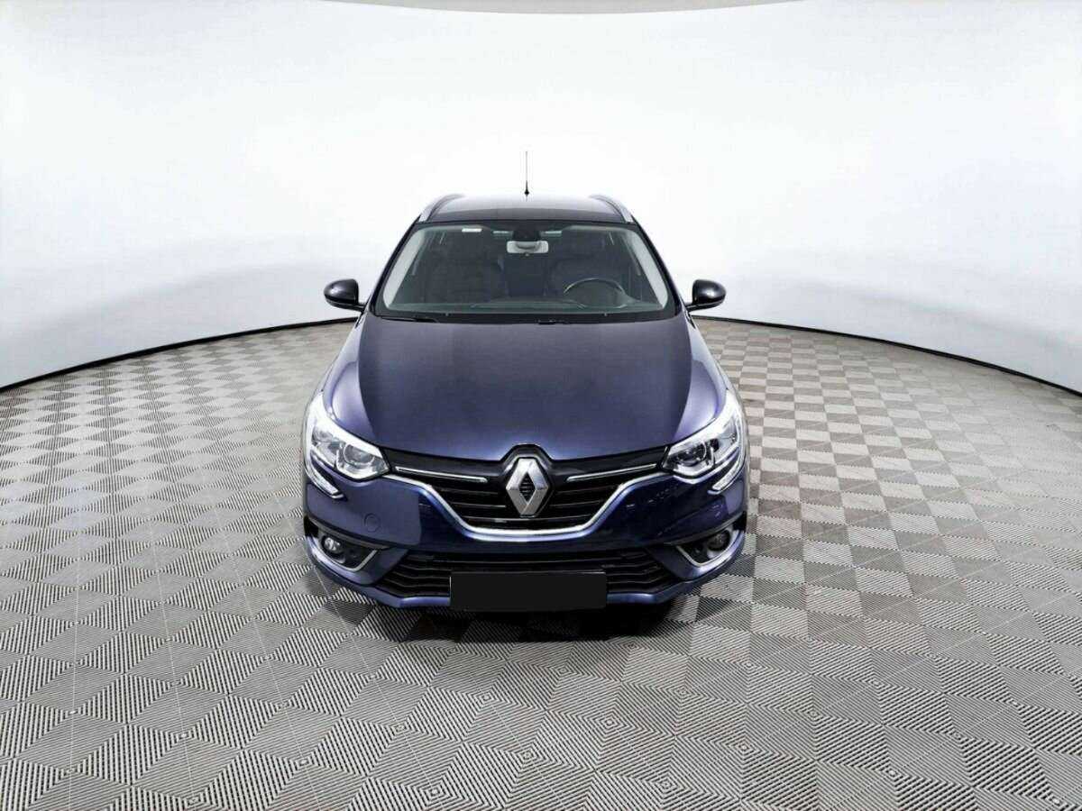 Renault Megane б/у, 2019, Роботизированная. Фото: #1