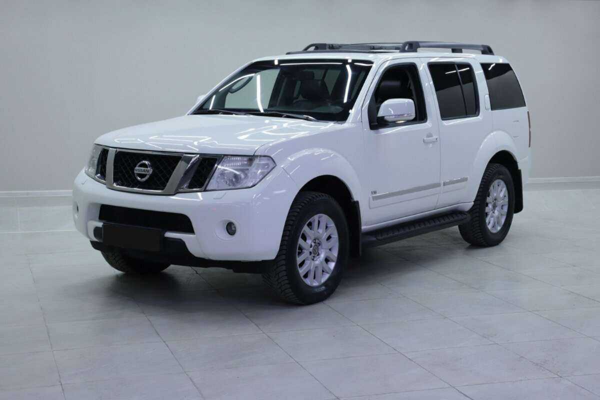 Nissan Pathfinder б/у, 2012, Автоматическая. Посмотреть фото