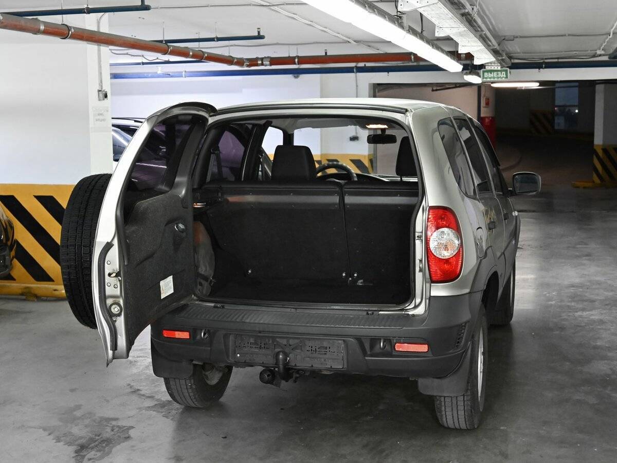 Chevrolet Niva б/у, 2014, Механическая. Фото: #4