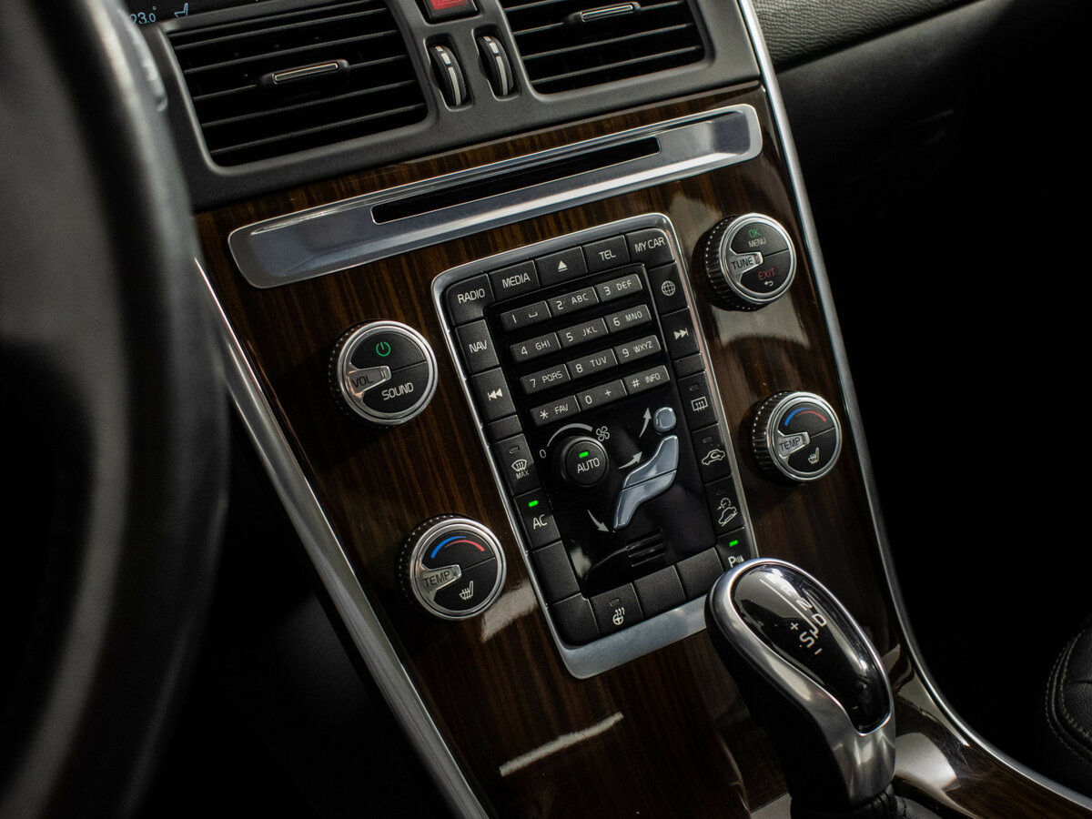 Volvo XC60 б/у, 2014, Автоматическая. Фото: #14
