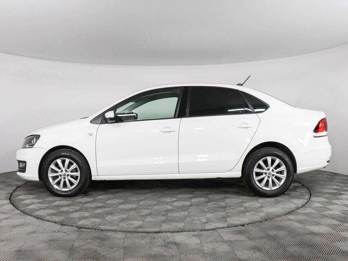 Volkswagen Polo б/у, 2018, Автоматическая. Фото: #7
