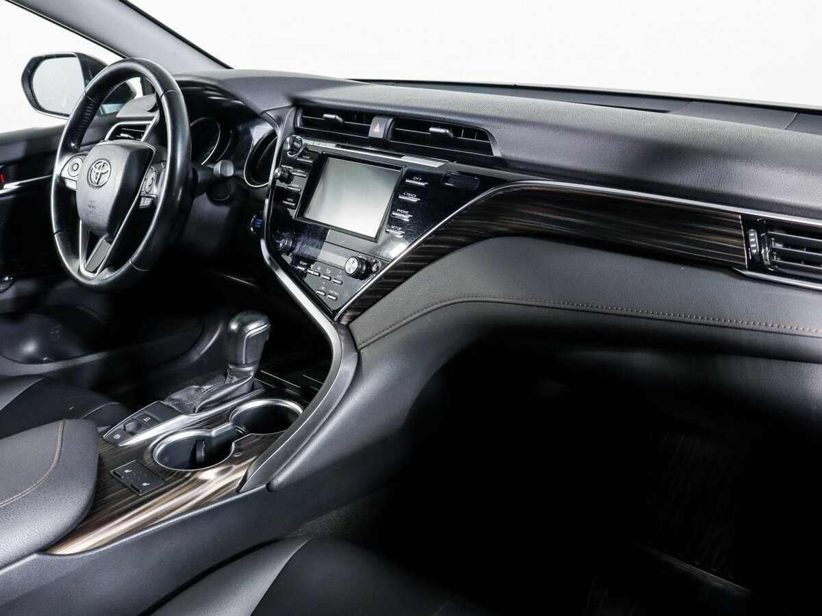 Toyota Camry б/у, 2019, Автоматическая. Фото: #8