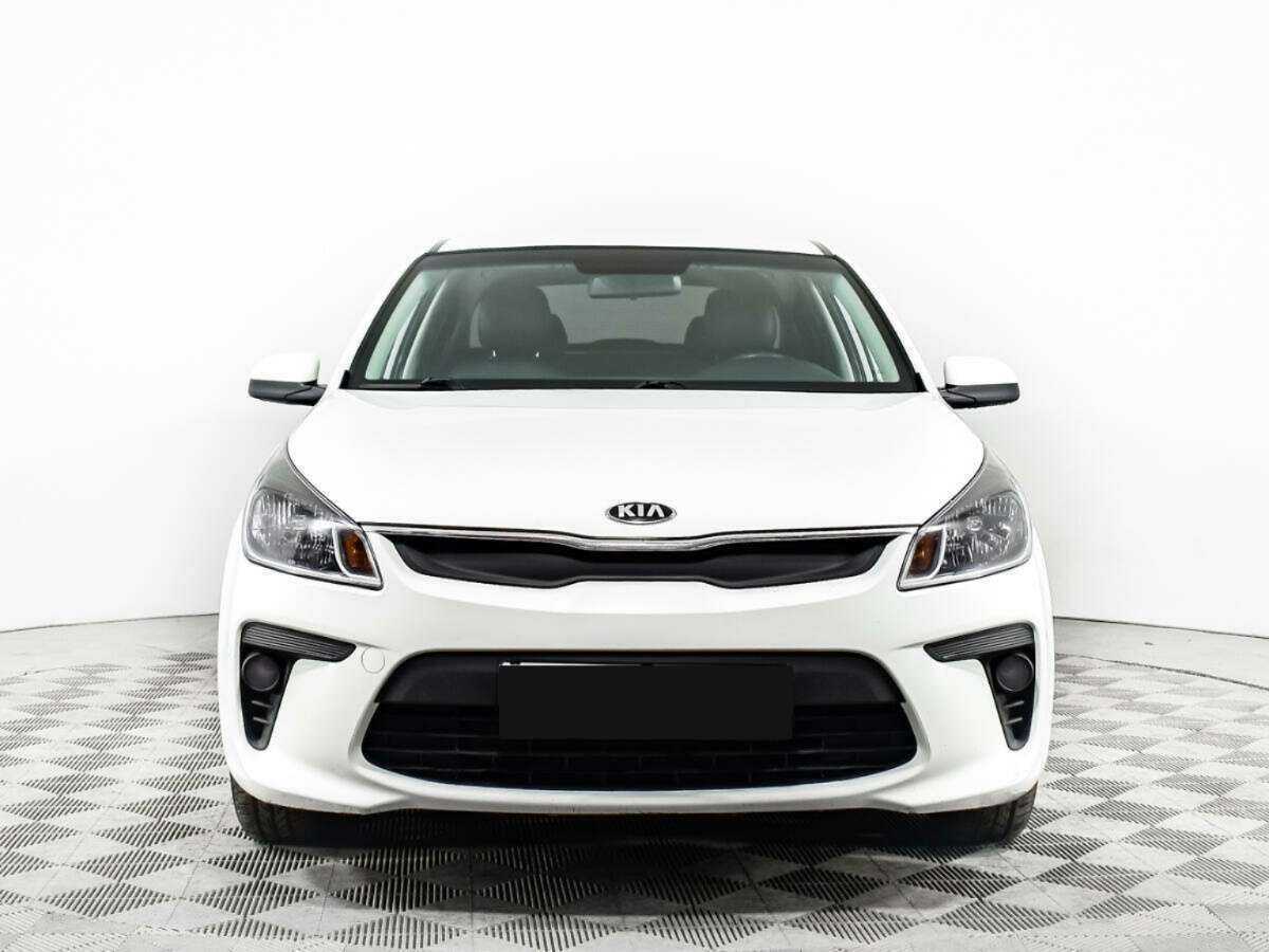 Kia Rio б/у, 2017, Механическая. Фото: #1