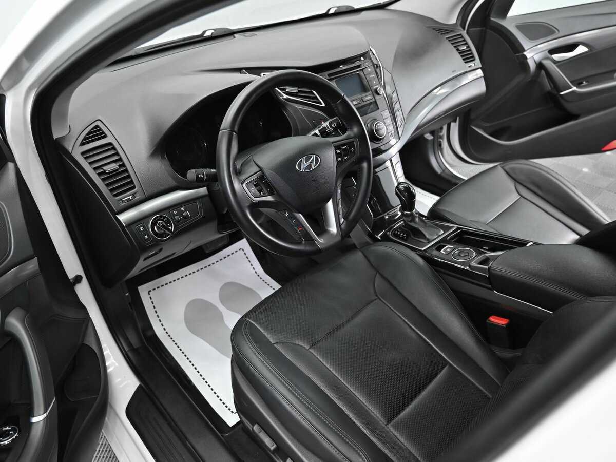 Hyundai i40 б/у, 2016, Автоматическая. Фото: #8