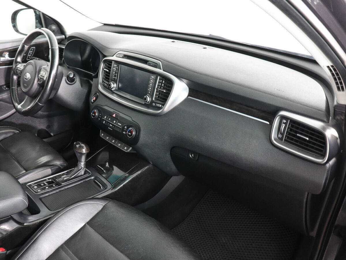 Kia Sorento б/у, 2017, Автоматическая. Фото: #9