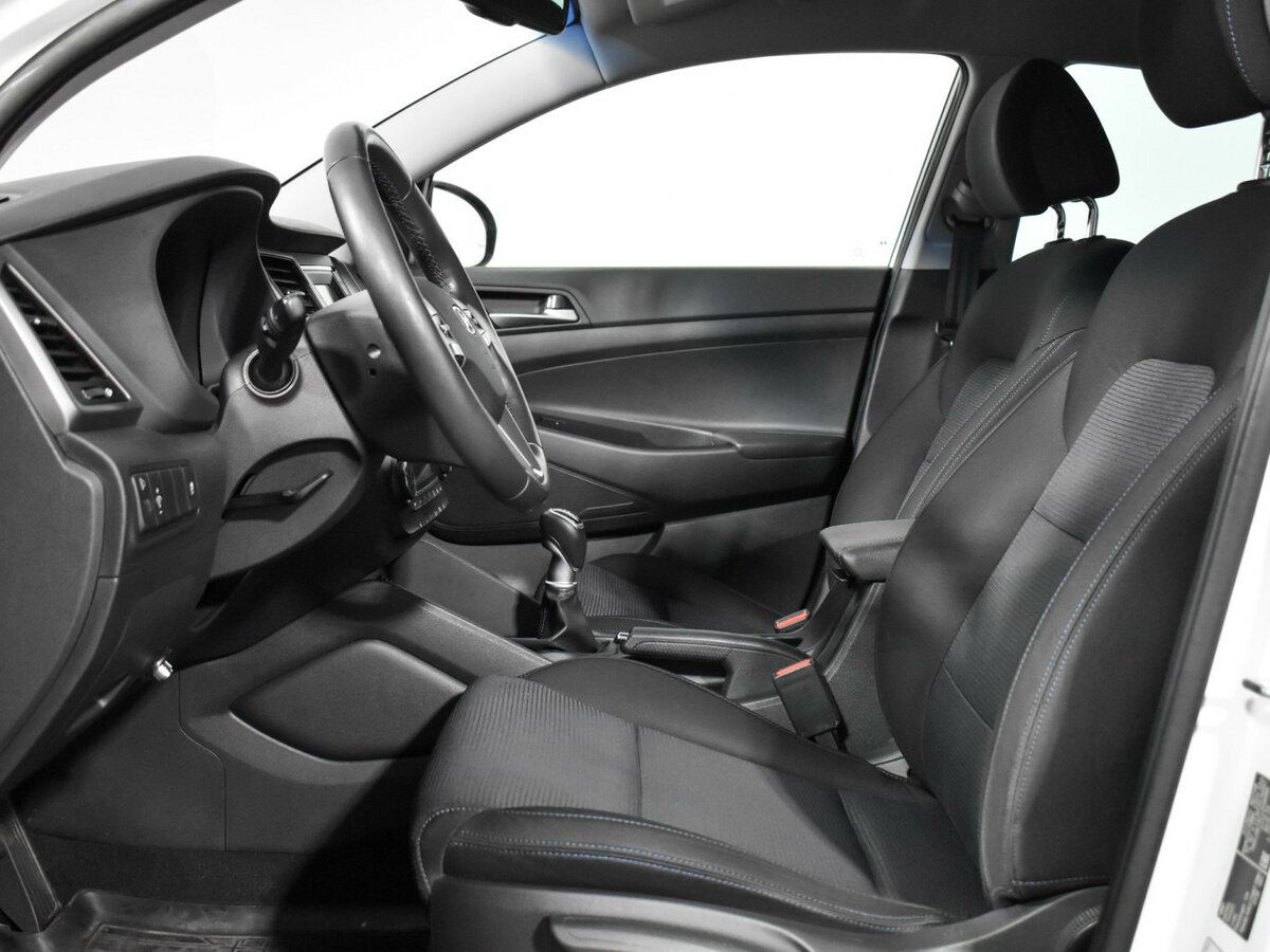 Hyundai Tucson б/у, 2017, Механическая. Фото: #9