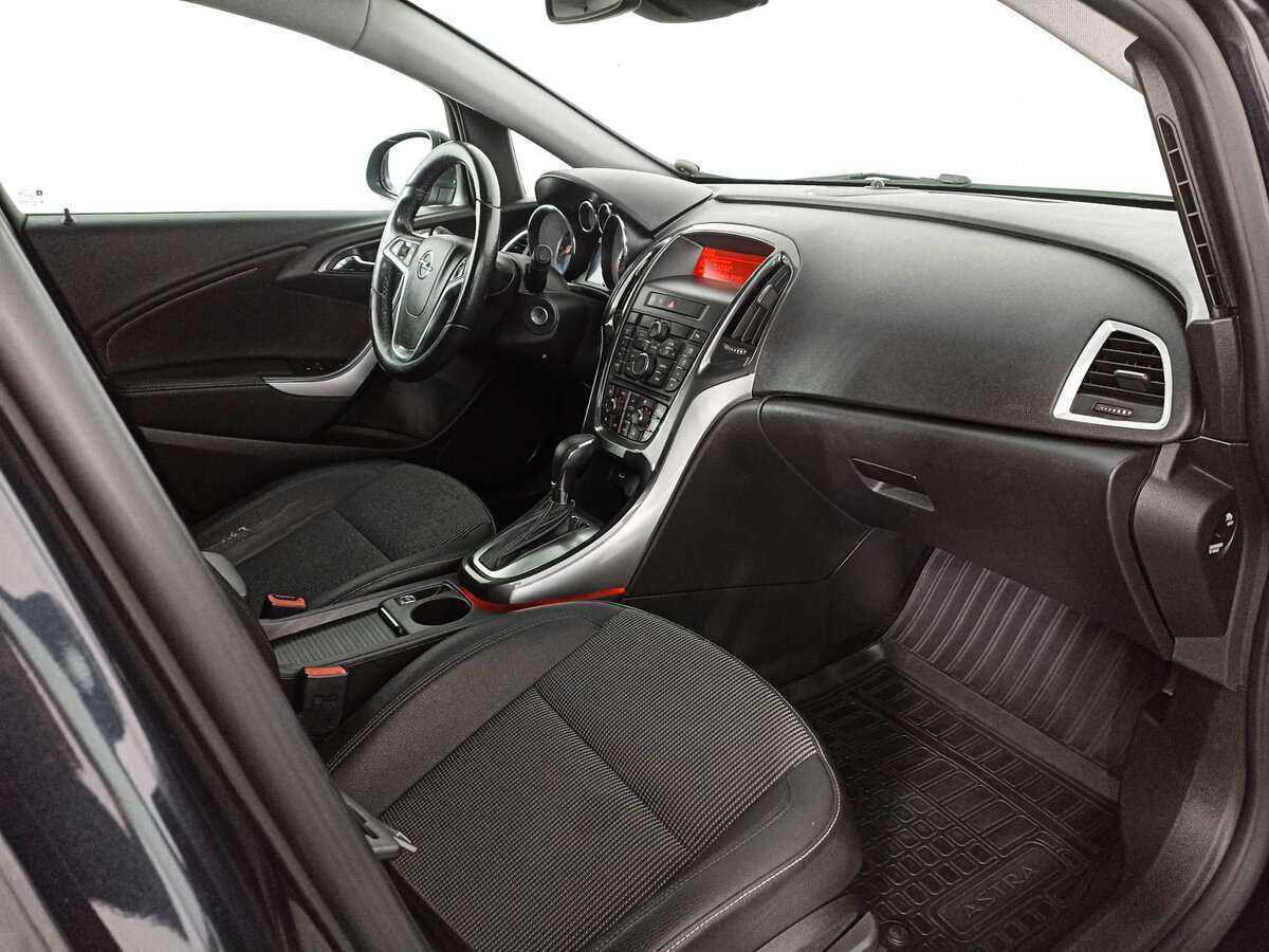 Opel Astra б/у, 2012, Автоматическая. Фото: #8