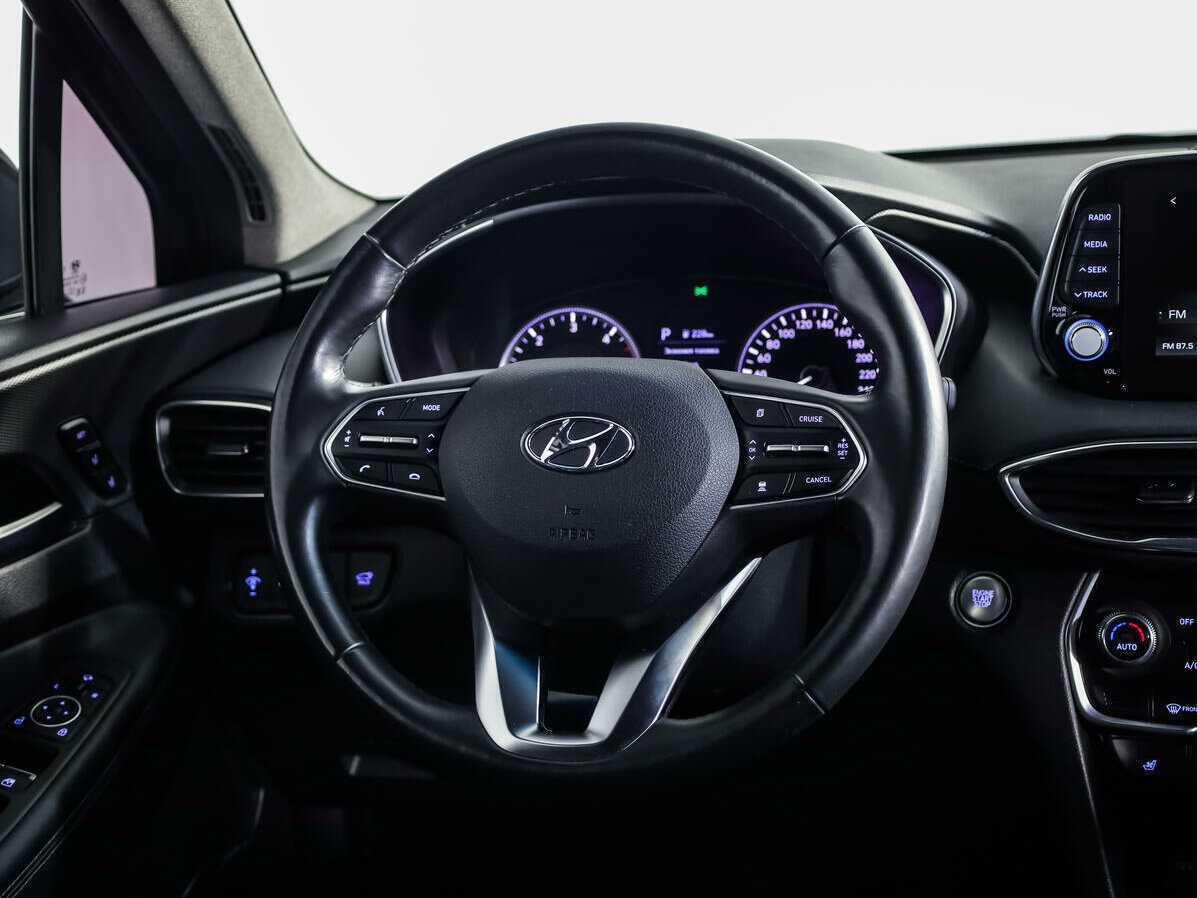 Hyundai Santa Fe б/у, 2018, Автоматическая. Фото: #9