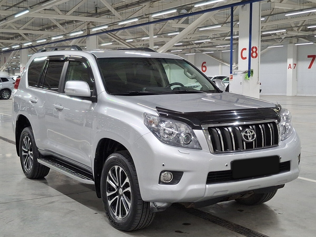Toyota Land Cruiser Prado б/у, 2012, Автоматическая. Фото: #2