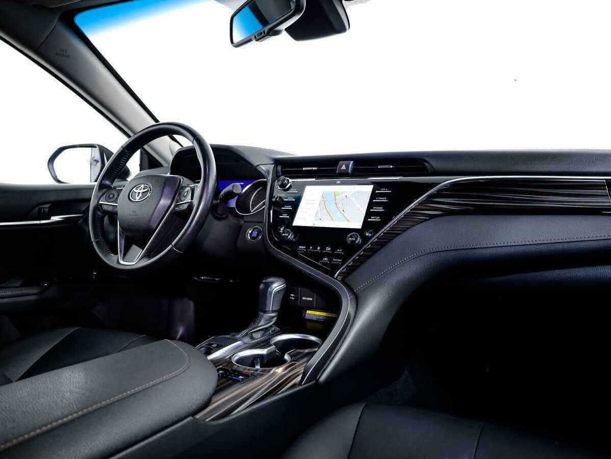 Toyota Camry б/у, 2020, Автоматическая. Фото: #7